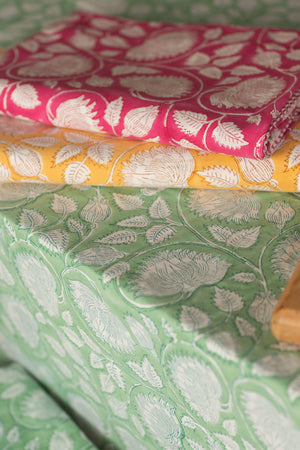 Block Printed tablecloths Lodhi, Sage Green Poplin Floral